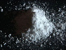 Advierten sobre abuso de MDPV  contenida en sales de baño