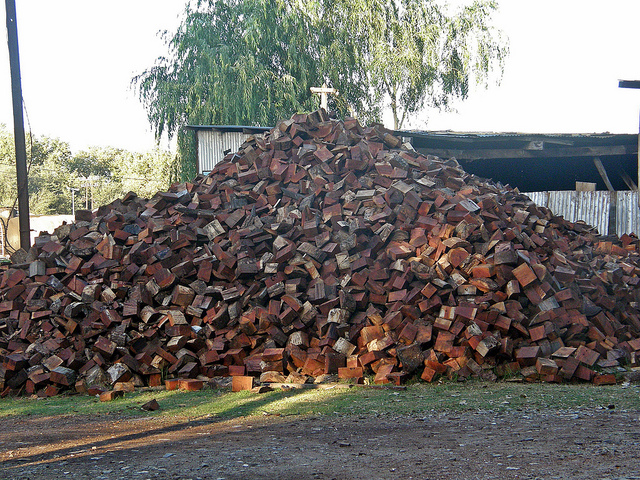 El INTI asesorá a fabricantes de tableros para reducir el contenido de  formaldehído